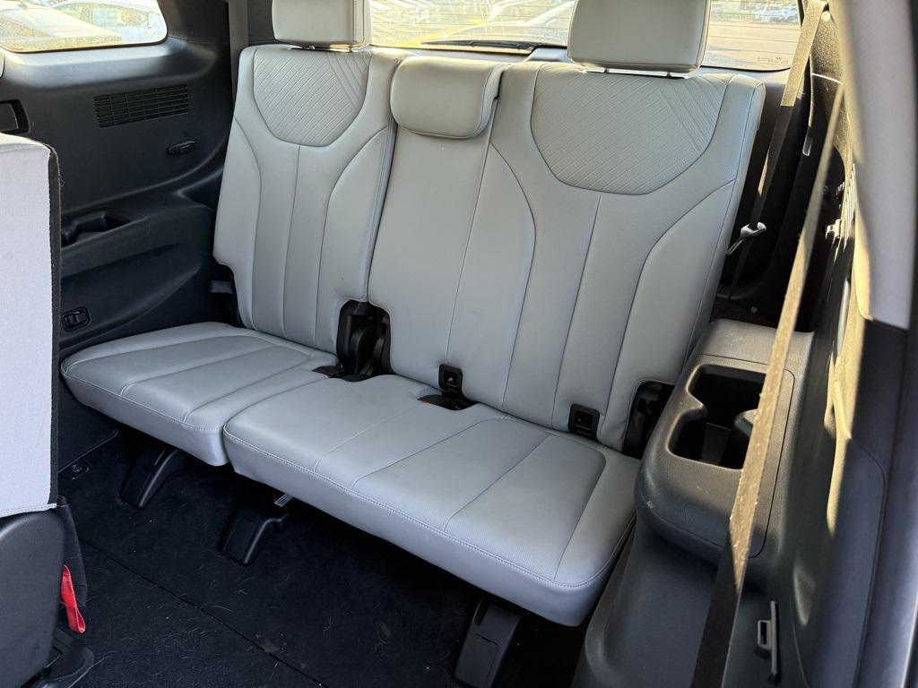 used 2024 Hyundai Palisade car, priced at $34,500