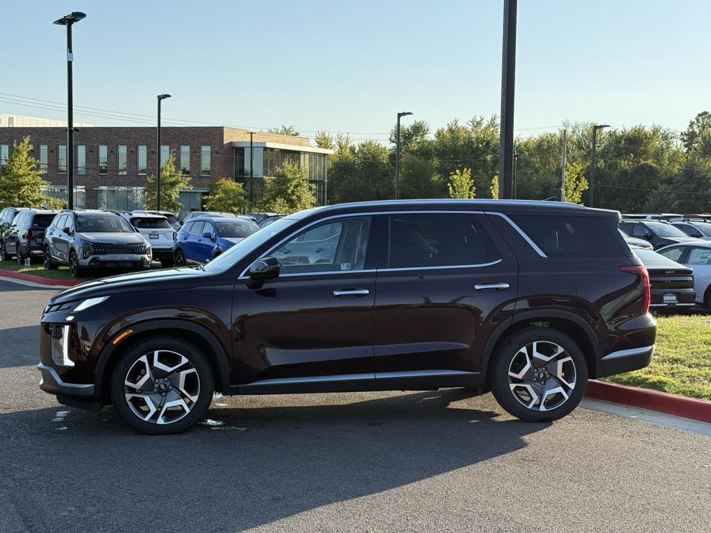 used 2024 Hyundai Palisade car, priced at $34,500