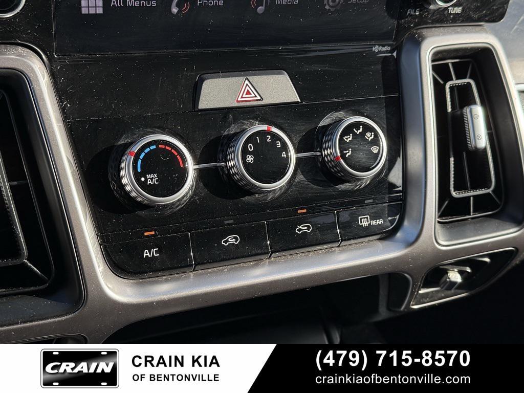 used 2023 Kia Sorento car, priced at $22,500