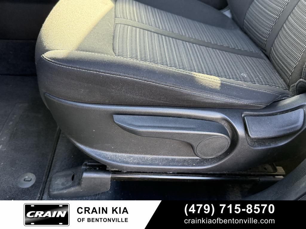 used 2023 Kia Sorento car, priced at $22,500