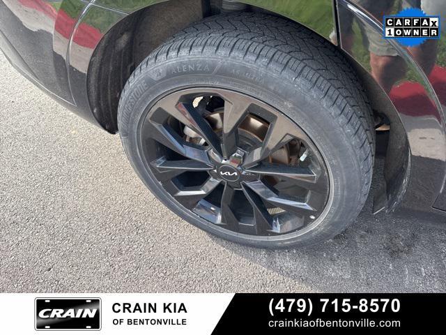used 2022 Kia Sorento car, priced at $29,900