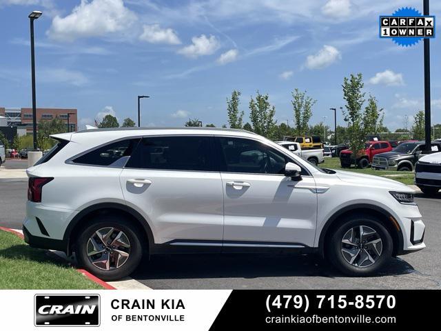 used 2022 Kia Sorento Hybrid car, priced at $26,400