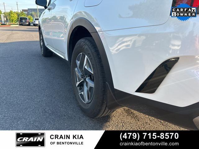 used 2022 Kia Sorento Hybrid car, priced at $27,000