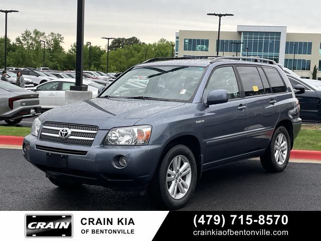 used 2006 Toyota Highlander Hybrid car, priced at $7,200