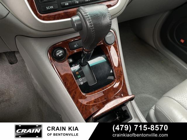 used 2006 Toyota Highlander Hybrid car, priced at $7,200