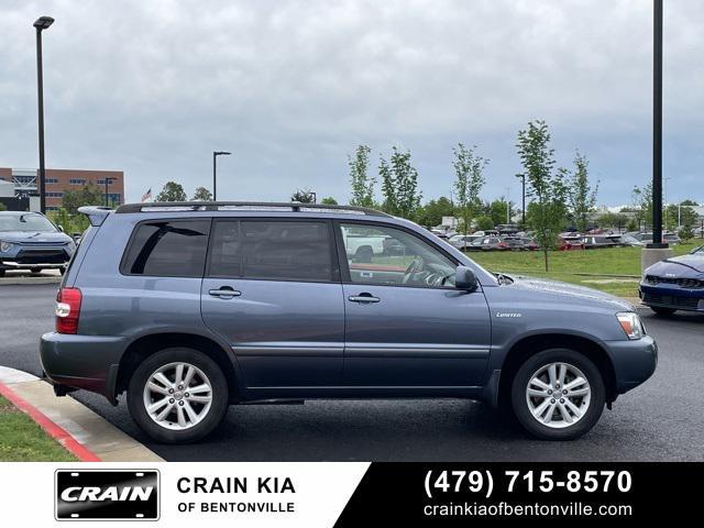 used 2006 Toyota Highlander Hybrid car, priced at $7,200
