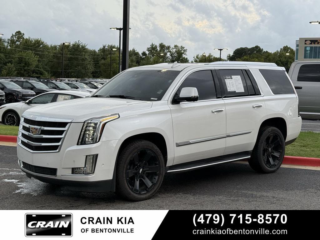 used 2020 Cadillac Escalade car, priced at $42,900
