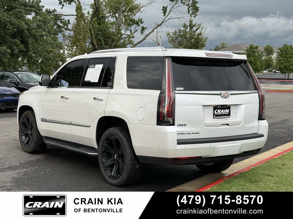 used 2020 Cadillac Escalade car, priced at $42,900