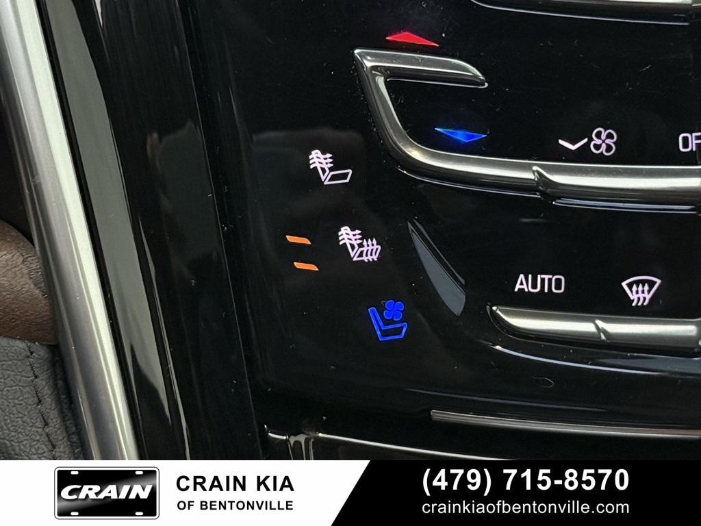 used 2020 Cadillac Escalade car, priced at $42,900