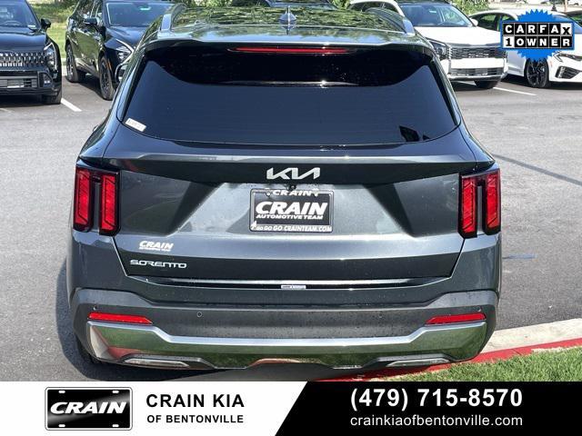 used 2024 Kia Sorento car, priced at $28,800