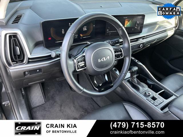 used 2024 Kia Sorento car, priced at $28,800