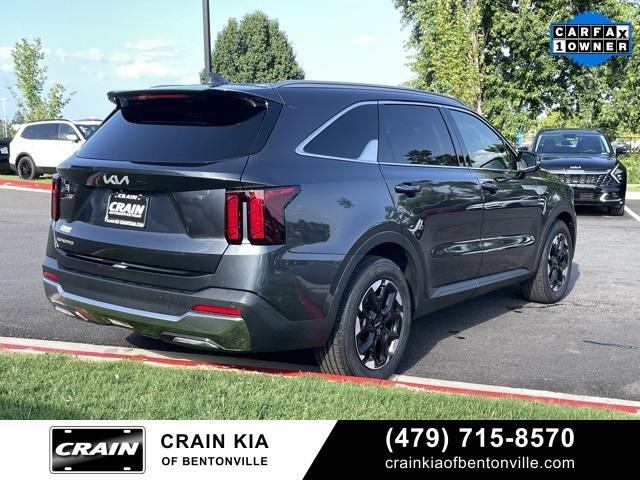 used 2024 Kia Sorento car, priced at $28,800