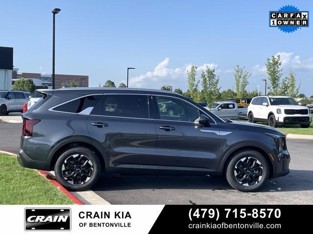 used 2024 Kia Sorento car, priced at $28,800