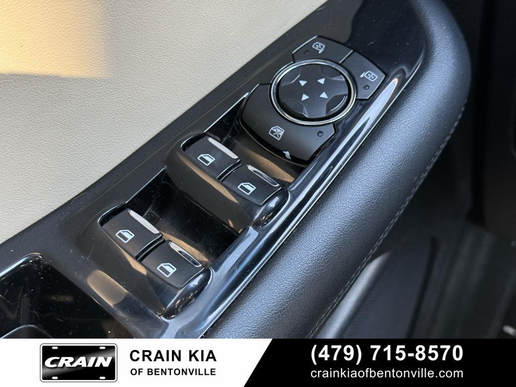 used 2019 Ford Edge car, priced at $17,500