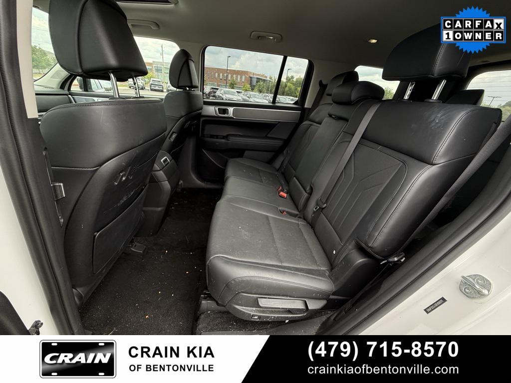 used 2024 Hyundai Santa Fe car, priced at $32,900