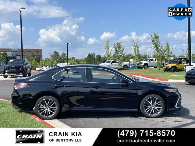 used 2022 Toyota Camry Hybrid car, priced at $28,780