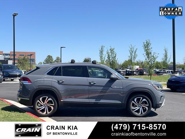 used 2020 Volkswagen Atlas Cross Sport car, priced at $32,900