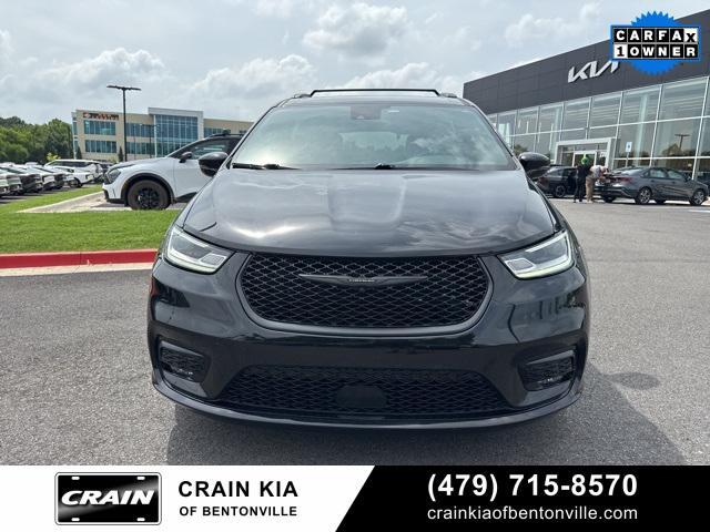 used 2021 Chrysler Pacifica car, priced at $23,900