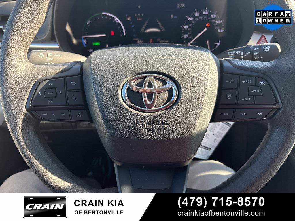 used 2025 Toyota Sienna car, priced at $42,900