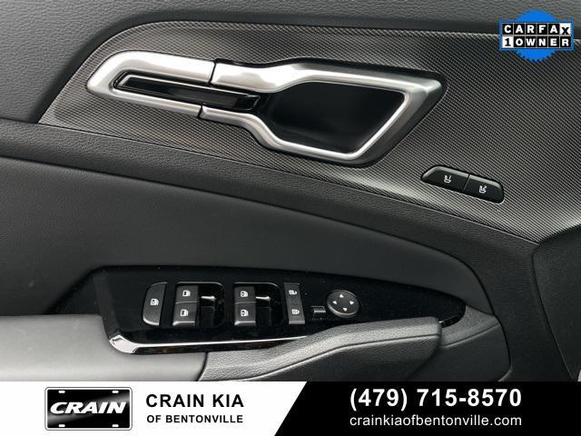 used 2025 Kia Sportage car, priced at $31,900
