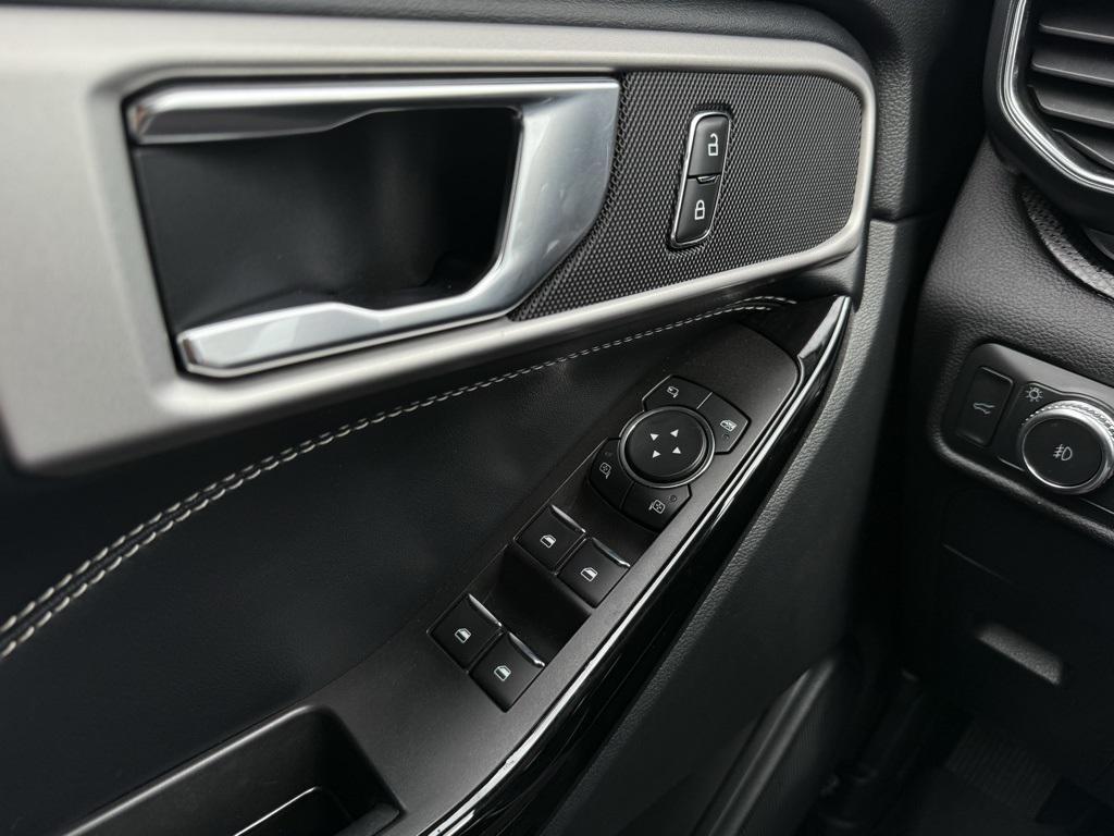 used 2021 Ford Explorer car, priced at $33,900