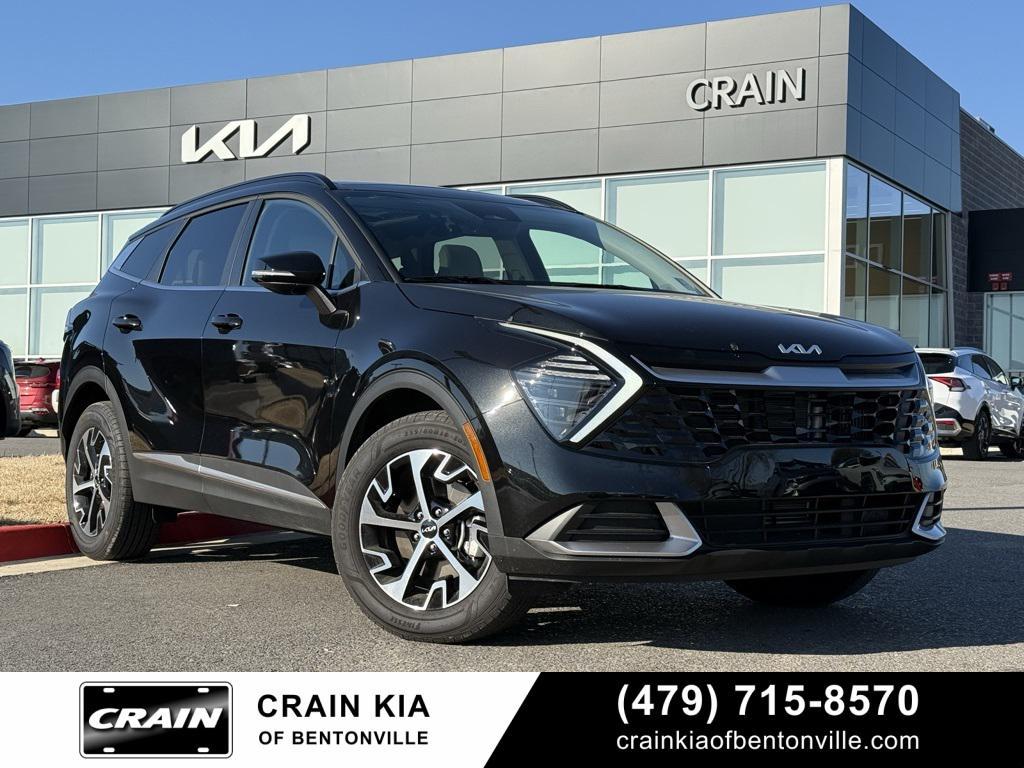 used 2025 Kia Sportage Hybrid car, priced at $31,900