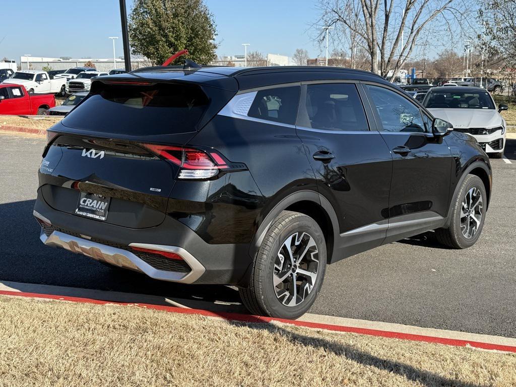 used 2025 Kia Sportage Hybrid car, priced at $31,900