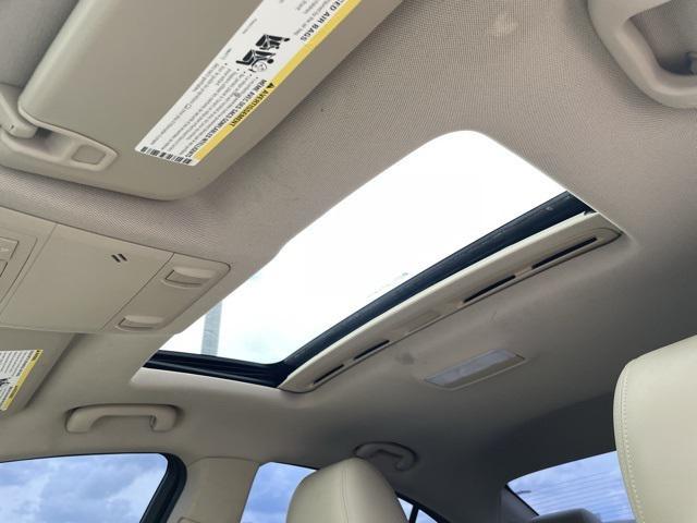 used 2014 Chevrolet Cruze car, priced at $9,900