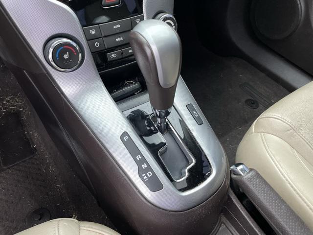used 2014 Chevrolet Cruze car, priced at $9,900