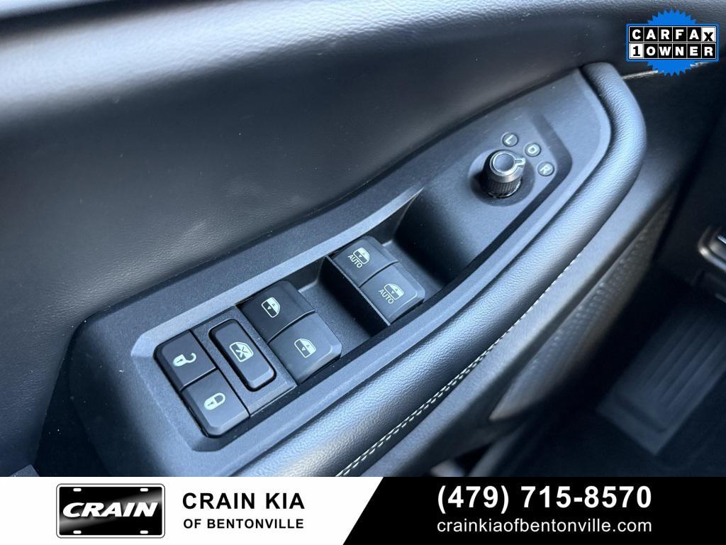 used 2024 Jeep Grand Cherokee L car, priced at $33,900