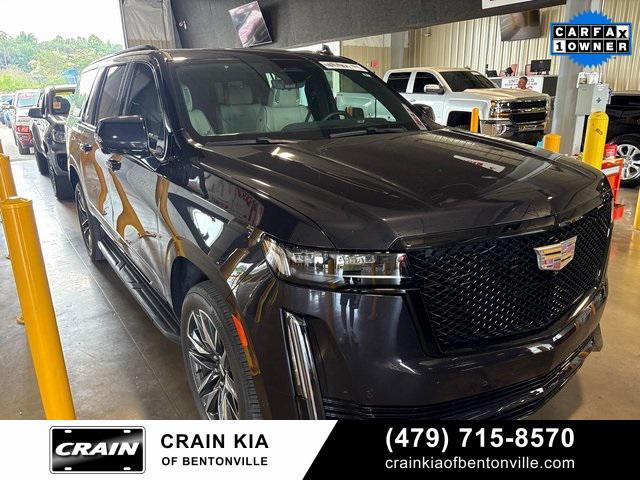 used 2024 Cadillac Escalade ESV car, priced at $86,400