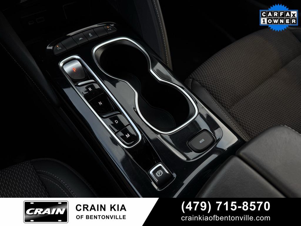 used 2023 Buick Envision car, priced at $22,000