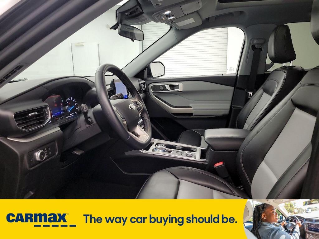 used 2022 Ford Explorer car, priced at $29,998