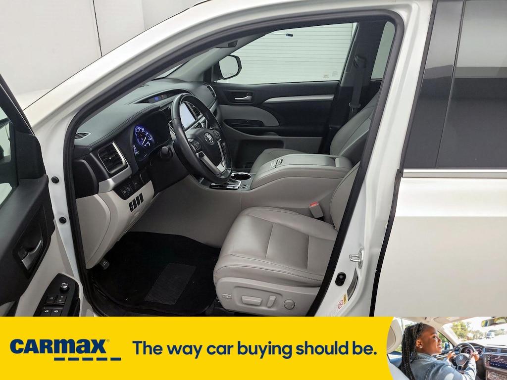 used 2019 Toyota Highlander car, priced at $29,998