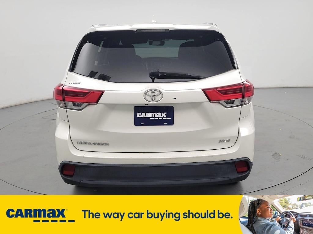 used 2019 Toyota Highlander car, priced at $29,998