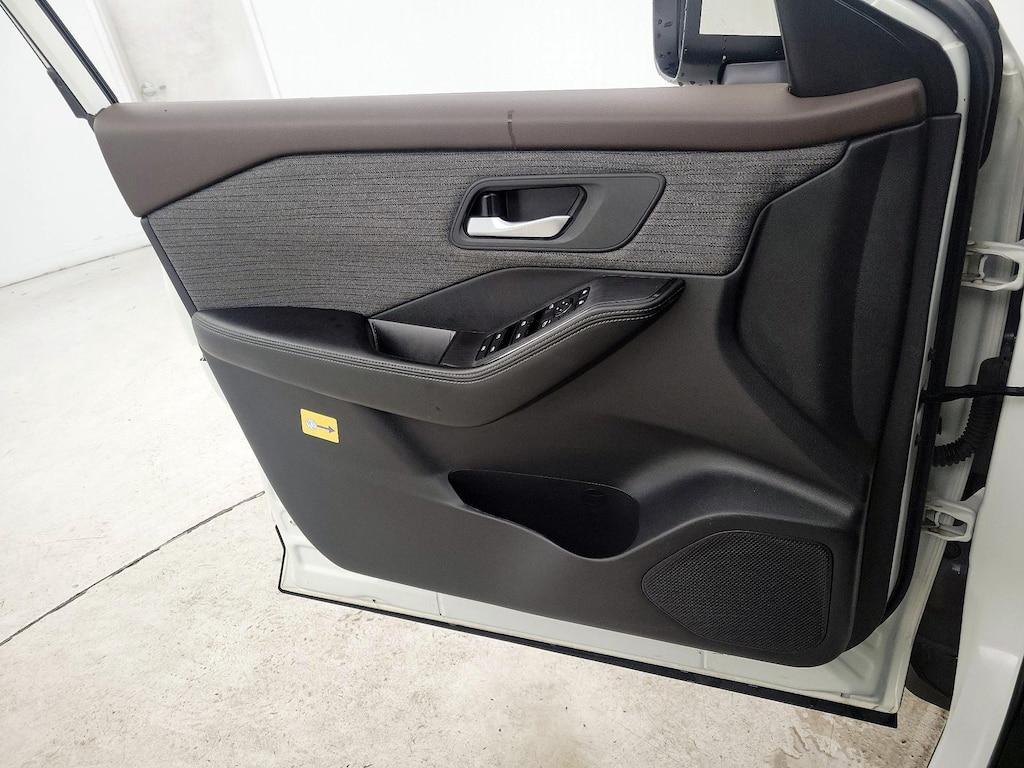 used 2023 Nissan Rogue car, priced at $22,998