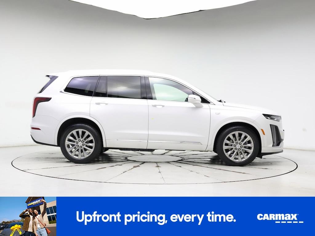used 2022 Cadillac XT6 car, priced at $38,998