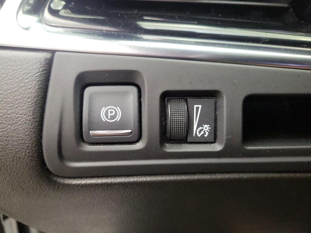 used 2022 Cadillac XT6 car, priced at $38,998