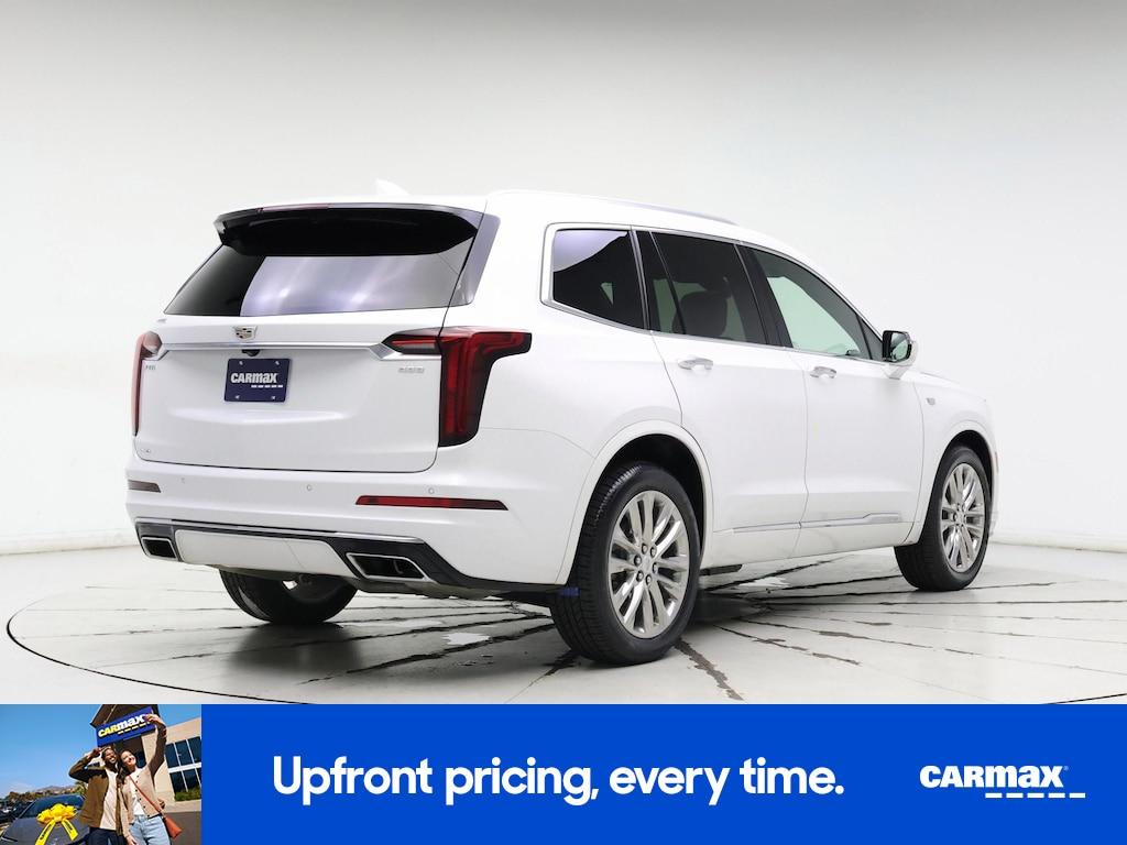 used 2022 Cadillac XT6 car, priced at $38,998