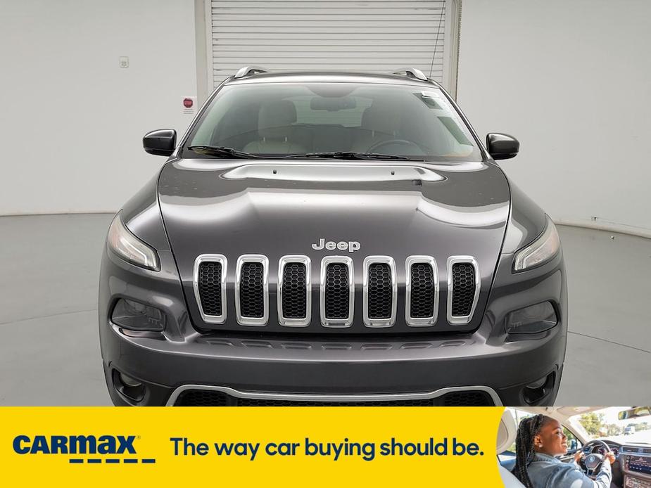 used 2016 Jeep Cherokee car, priced at $13,998