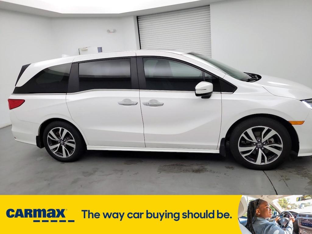 used 2024 Honda Odyssey car, priced at $44,998