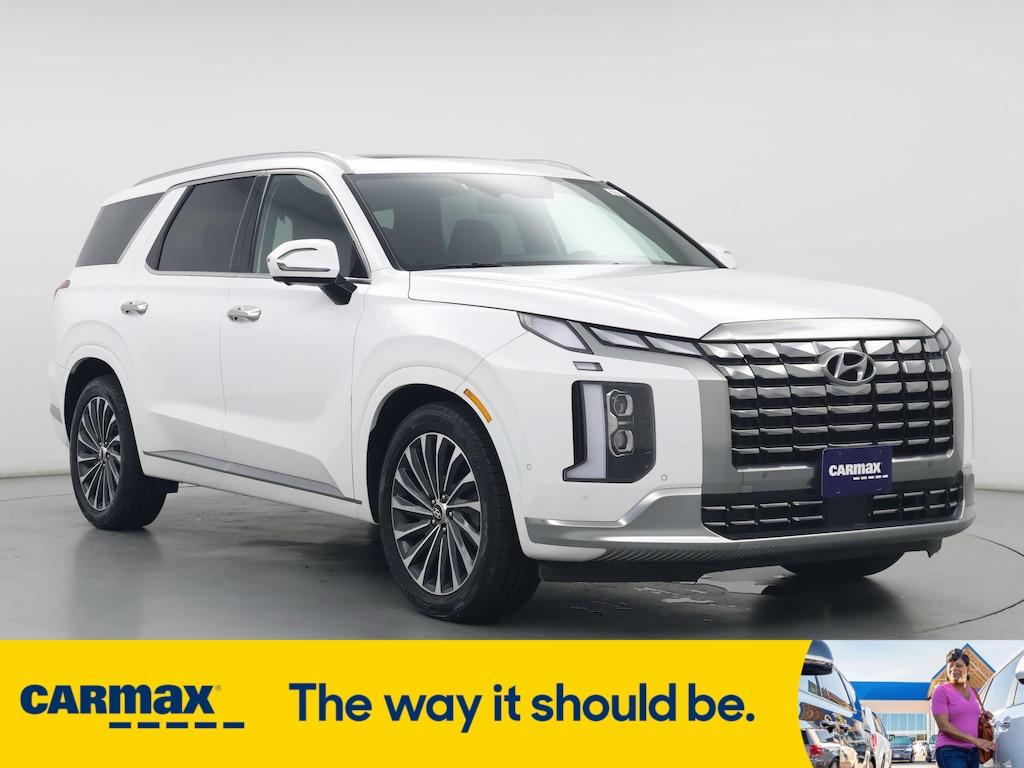 used 2024 Hyundai Palisade car, priced at $43,998