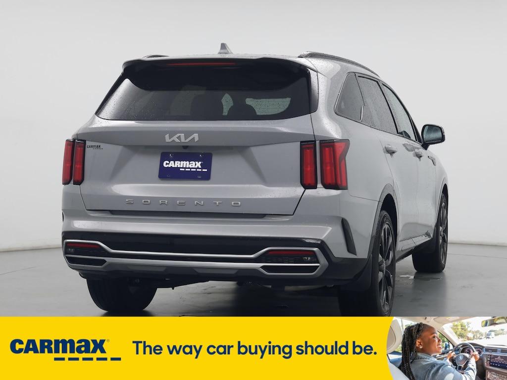 used 2022 Kia Sorento car, priced at $31,998
