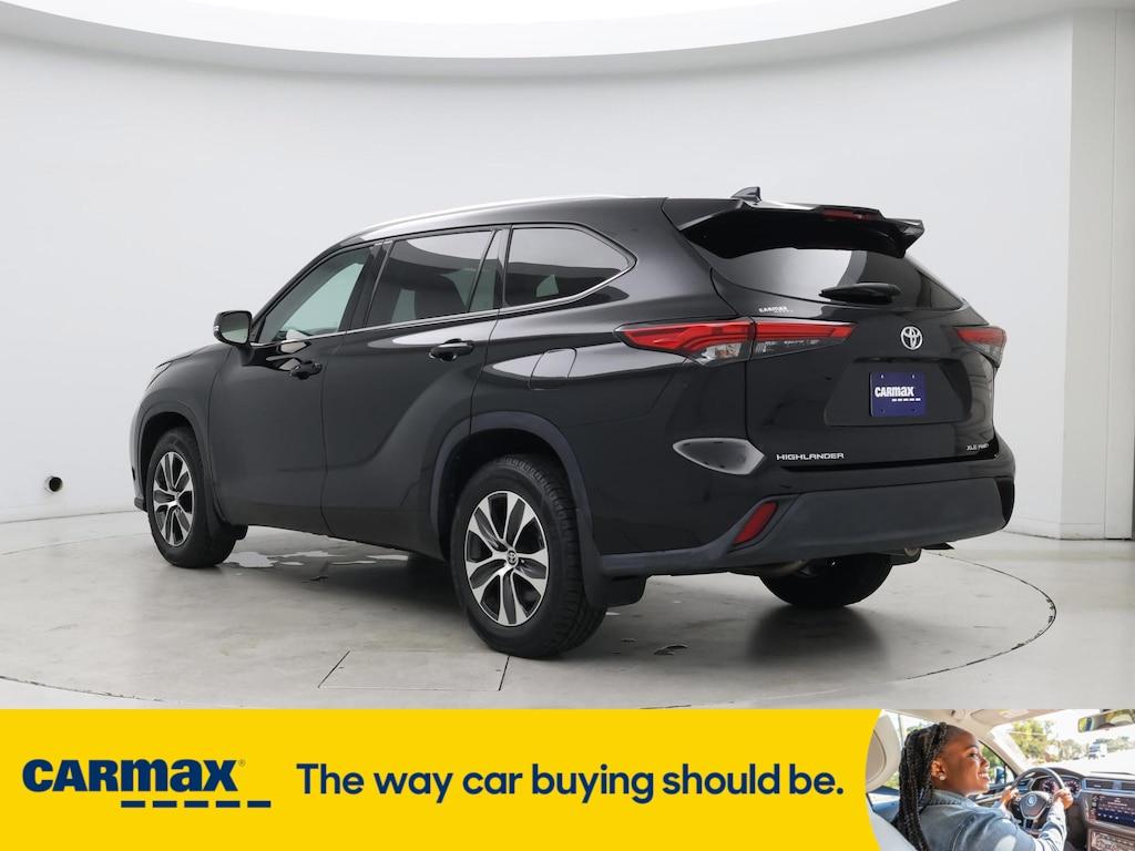 used 2021 Toyota Highlander car, priced at $36,998
