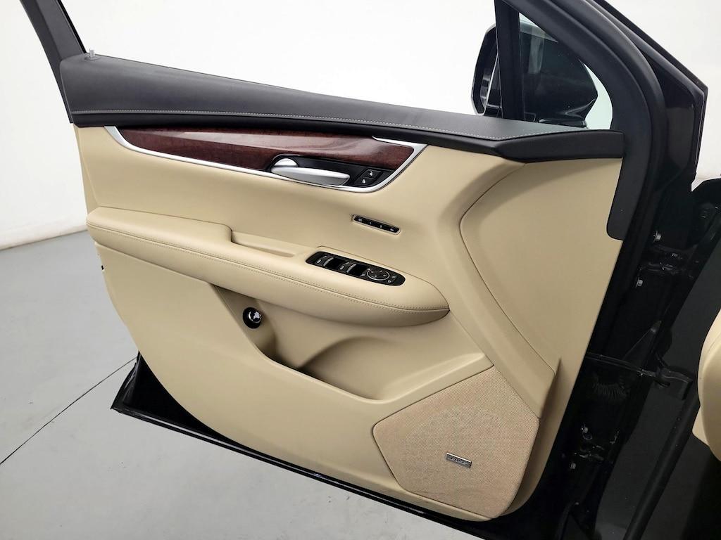 used 2018 Cadillac XT5 car, priced at $20,998