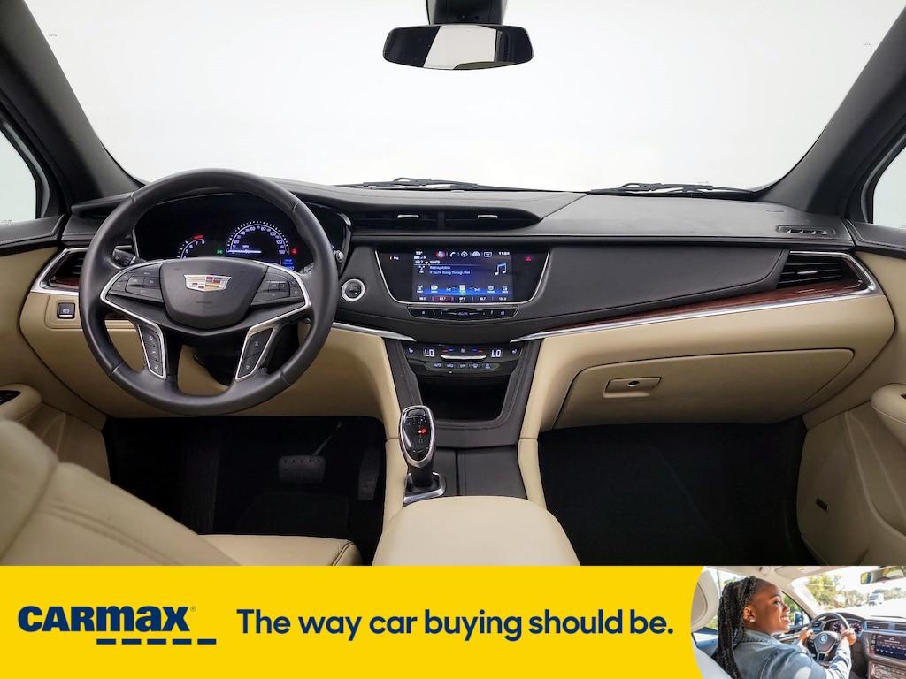 used 2018 Cadillac XT5 car, priced at $20,998