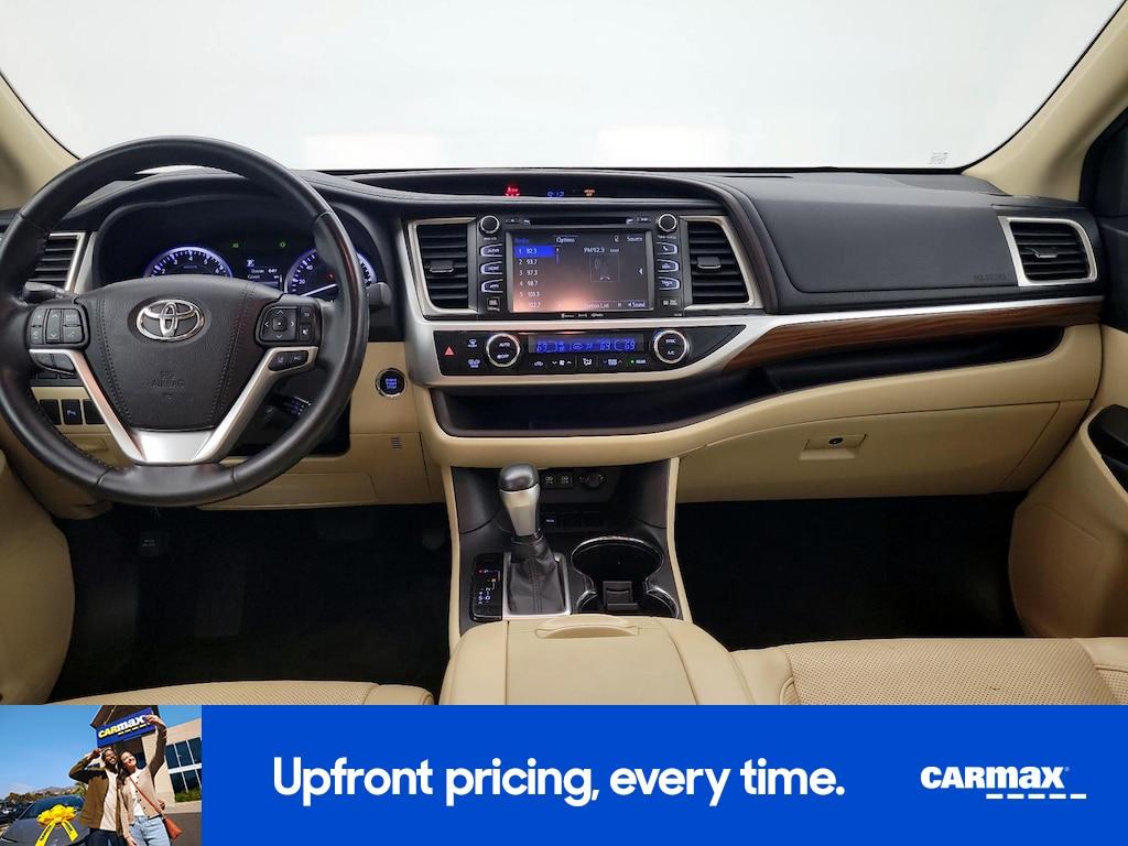 used 2018 Toyota Highlander car, priced at $29,998
