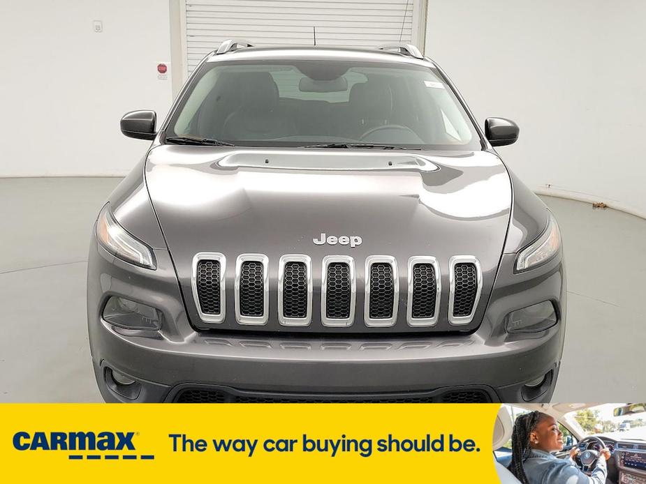 used 2017 Jeep Cherokee car, priced at $14,998