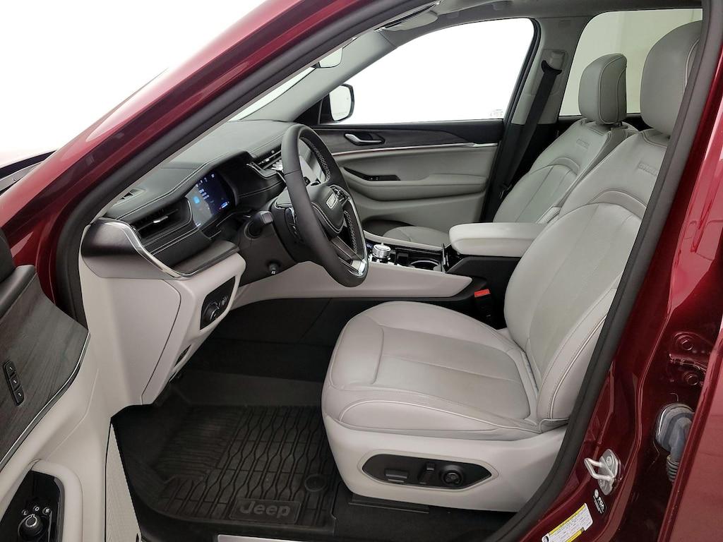 used 2023 Jeep Grand Cherokee car, priced at $43,998