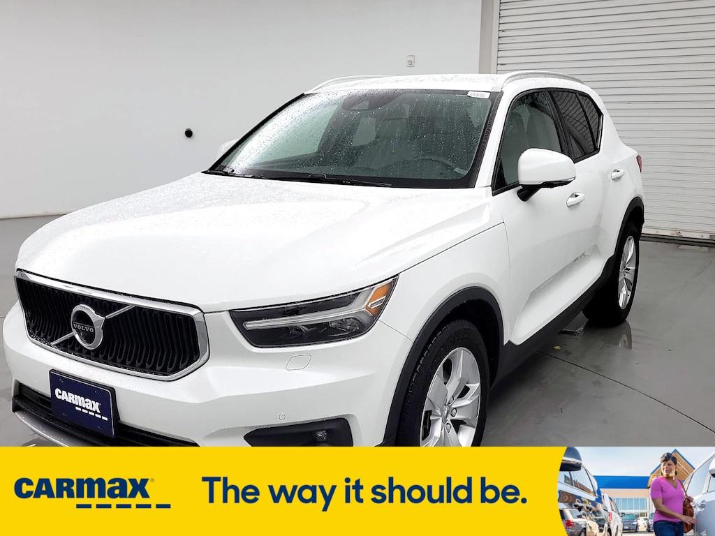 used 2020 Volvo XC40 car, priced at $25,998